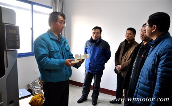 皖南电机:总工程师孙跃向专家介绍3D打印风扇 皖南电机:总工程师孙跃向专家介绍3D打印风扇