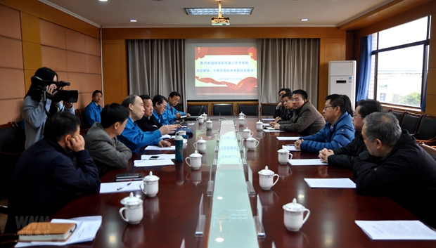 国务院质量工作考核组来公司检查指导 国务院质量工作考核组来公司检查指导